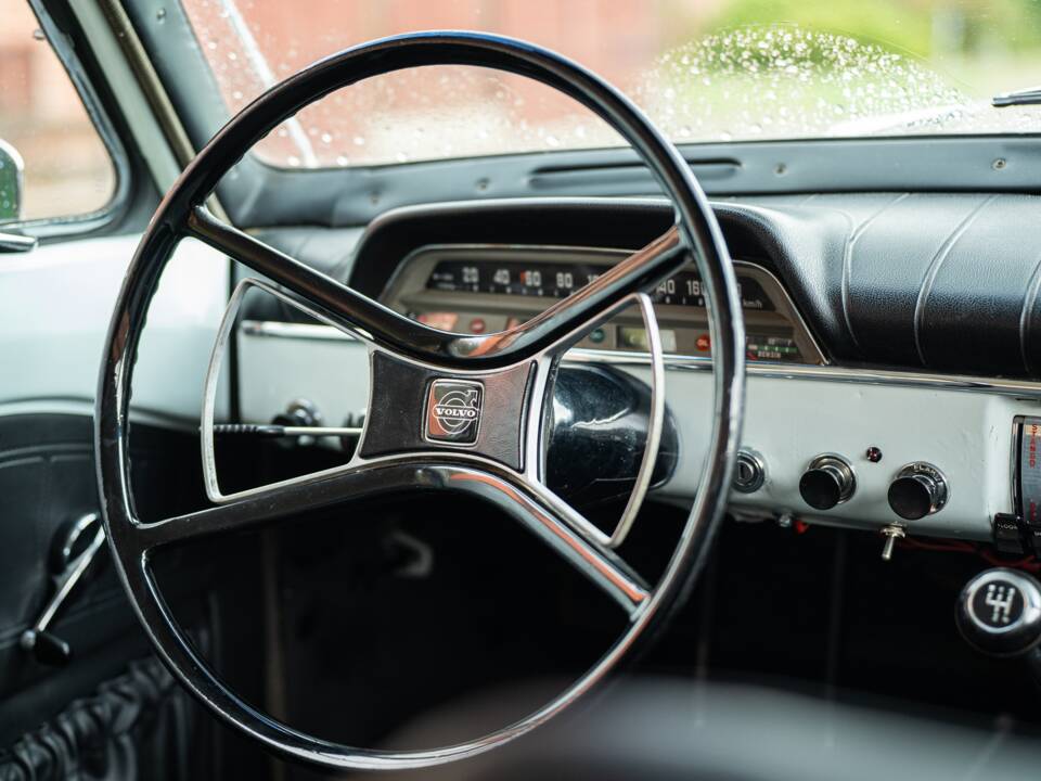 Bild 30/44 von Volvo P 221 (1968)