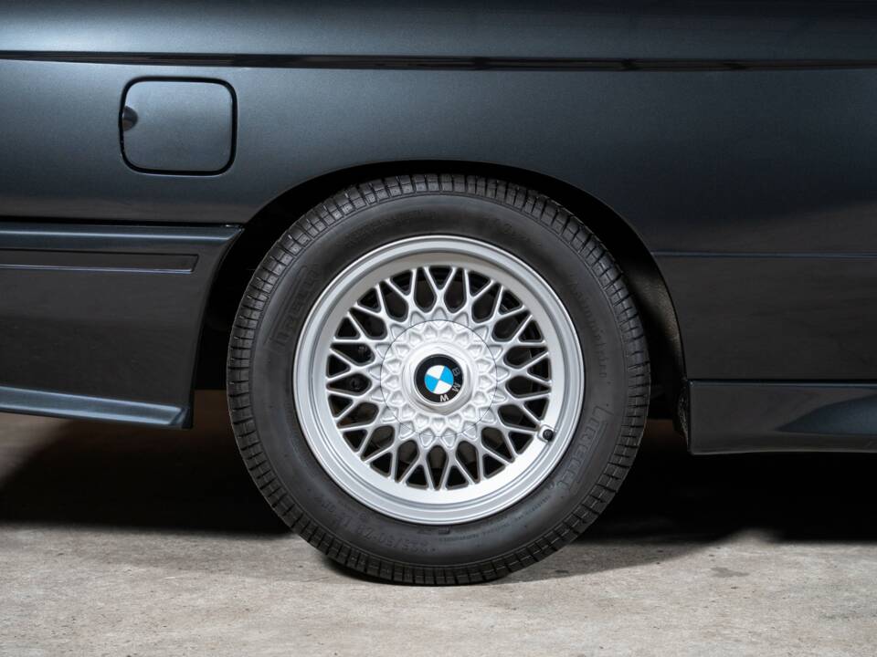 Bild 41/99 von BMW M3 (1986)