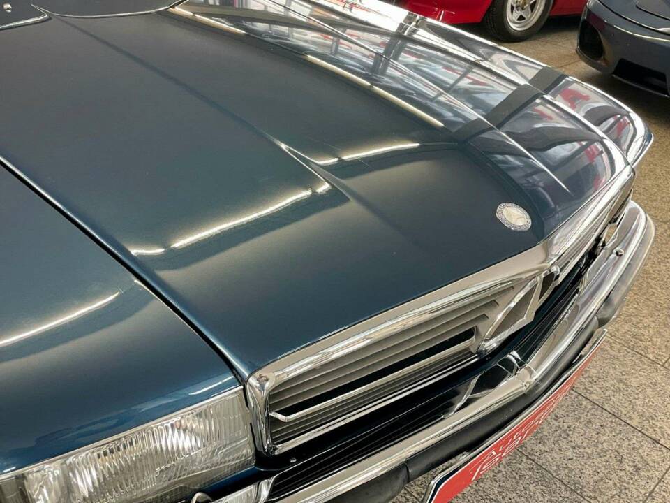 Image 7/19 of Mercedes-Benz 500 SL (1987)