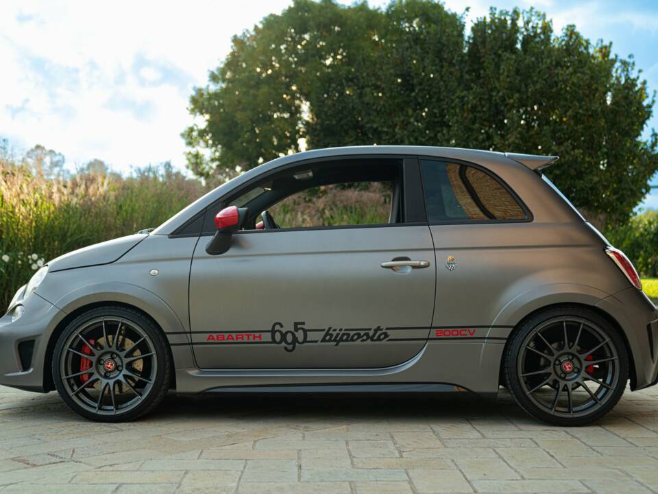 Bild 5/50 von Abarth 695 Biposto (2016)