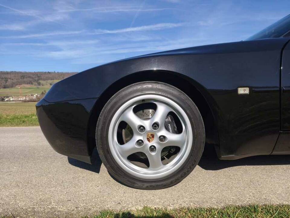 Bild 23/24 von Porsche 944 Turbo (1991)