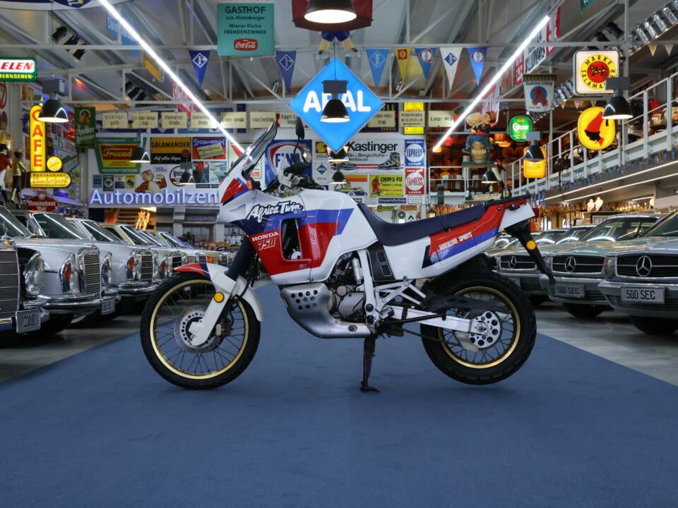 Bild 35/37 von Honda XRV 750 Africa Twin (1990)