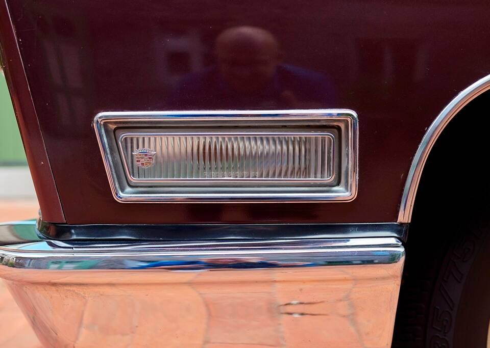Bild 60/200 von Cadillac Coupe DeVille (1968)