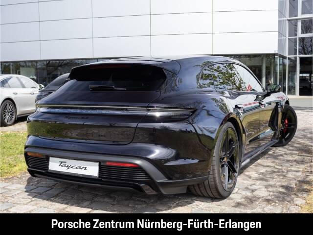 Image 5/36 of Porsche Taycan 4S Sport Turismo (2026)