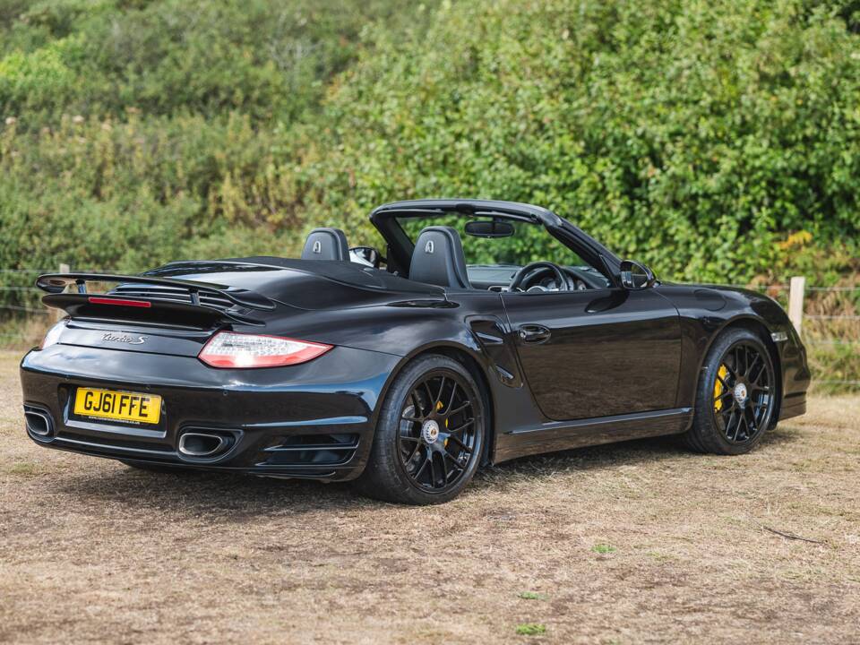 Bild 3/50 von Porsche 911 Turbo S (2011)