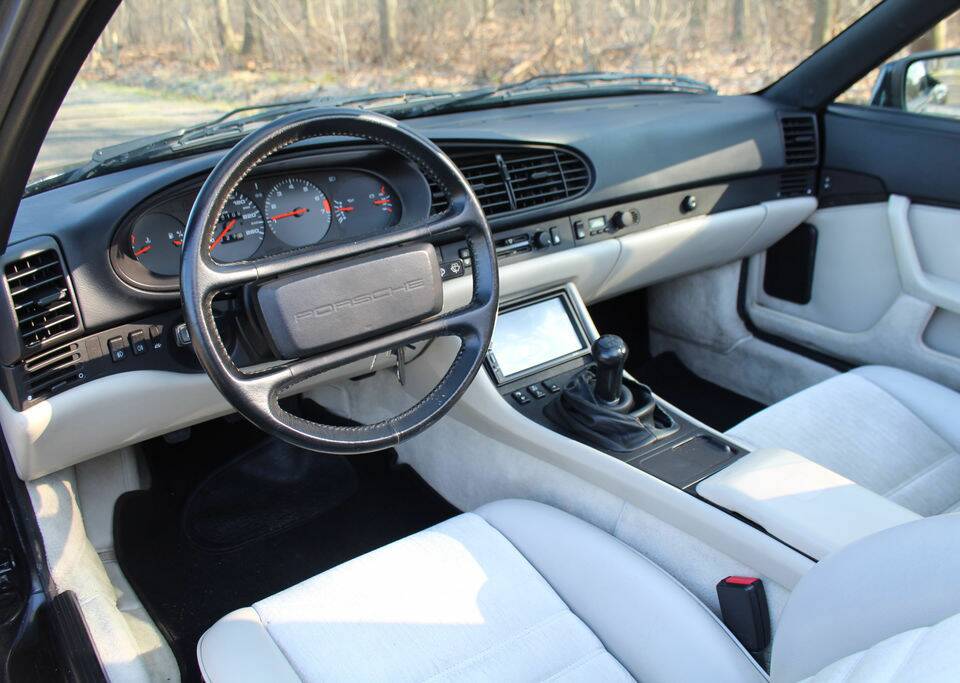 Image 2/8 of Porsche 944 S2 (1990)