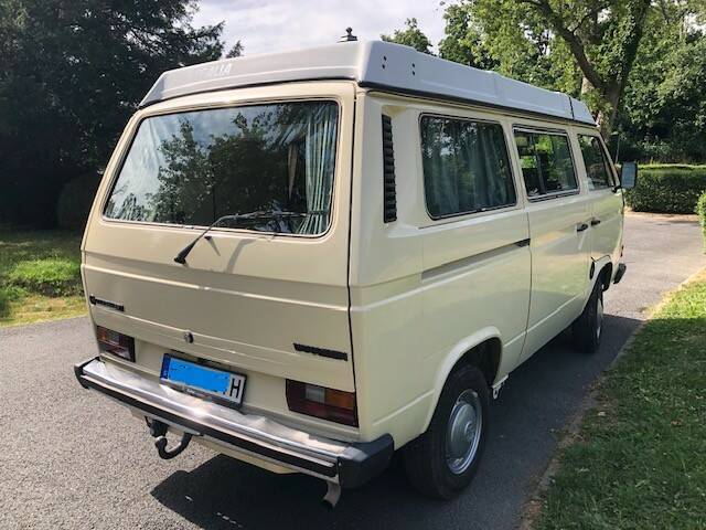 Immagine 4/4 di Volkswagen T3 Westfalia 1.9 (1983)