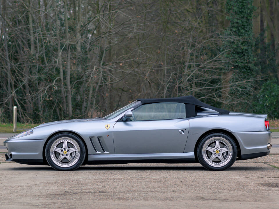 Afbeelding 15/48 van Ferrari 550 Barchetta (2001)