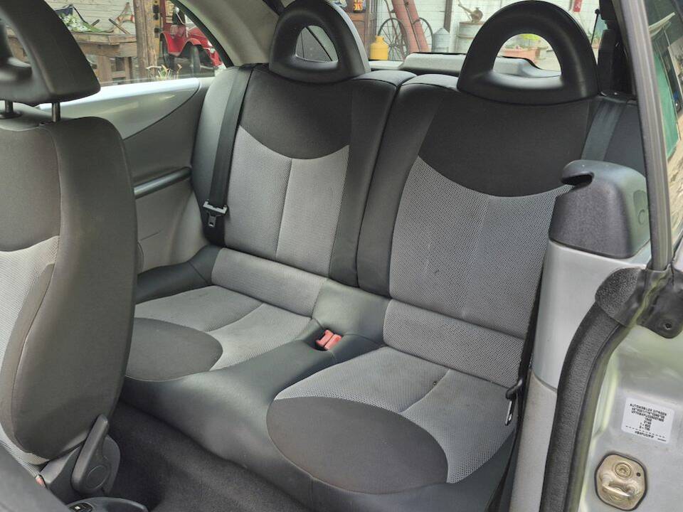 Image 29/54 of Citroën C3 1.6 16V (2004)