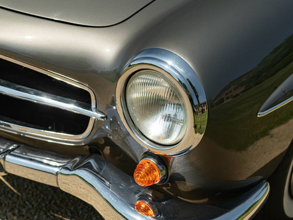 Imagen 40/50 de Mercedes-Benz 190 SL (1962)