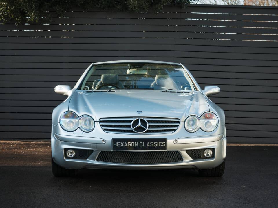 Image 46/51 of Mercedes-Benz SL 65 AMG (2007)