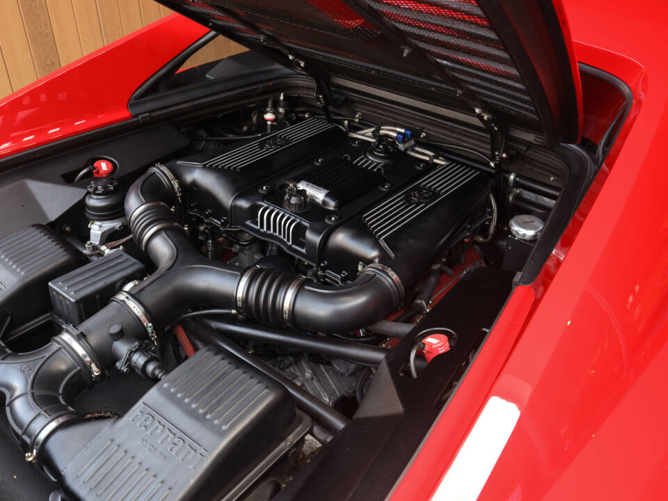 Immagine 23/76 di Ferrari F 355 F1 GTS (1997)