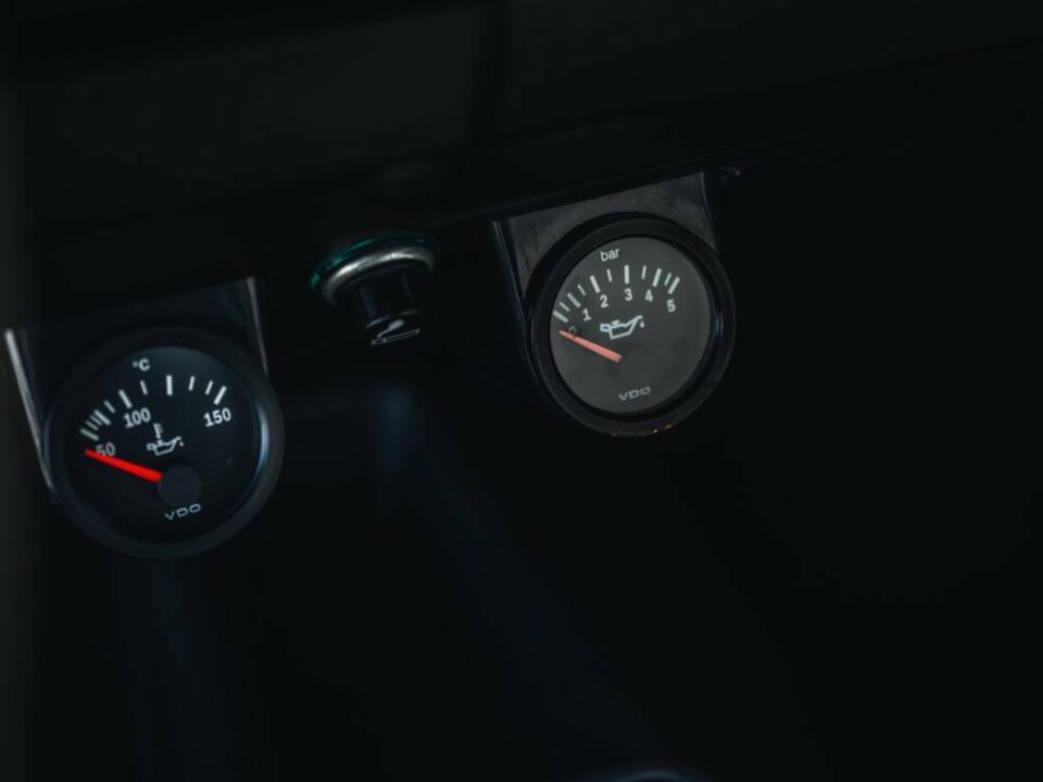 Immagine 11/15 di Volkswagen Passat 1.8 (1984)