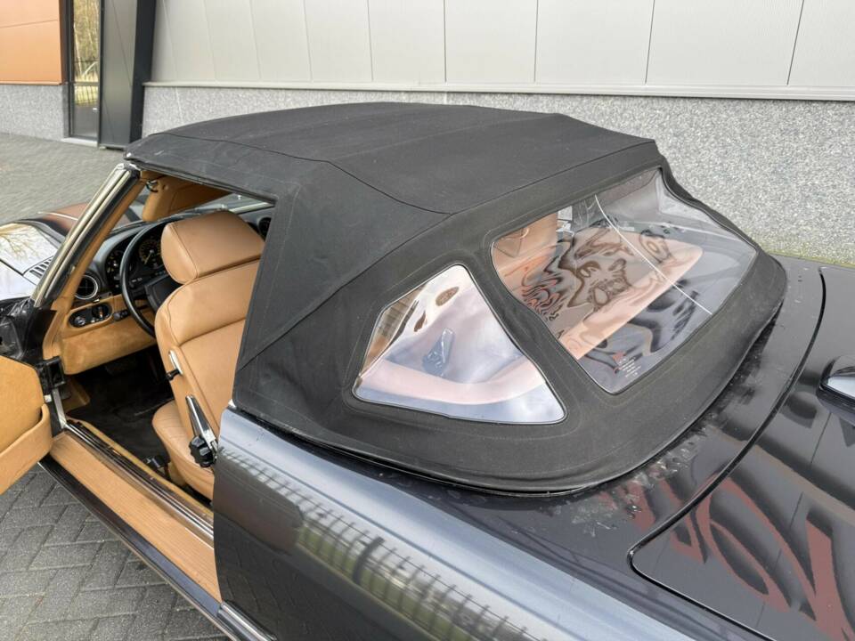 Image 25/50 de Mercedes-Benz 560 SL (1986)