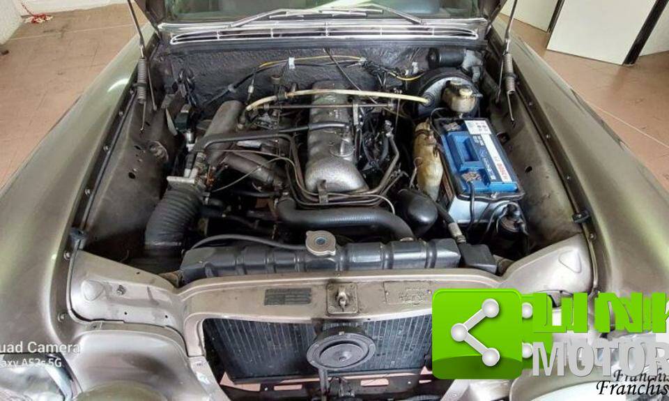 Bild 7/10 von Mercedes-Benz 280 SE 3,5 (1970)