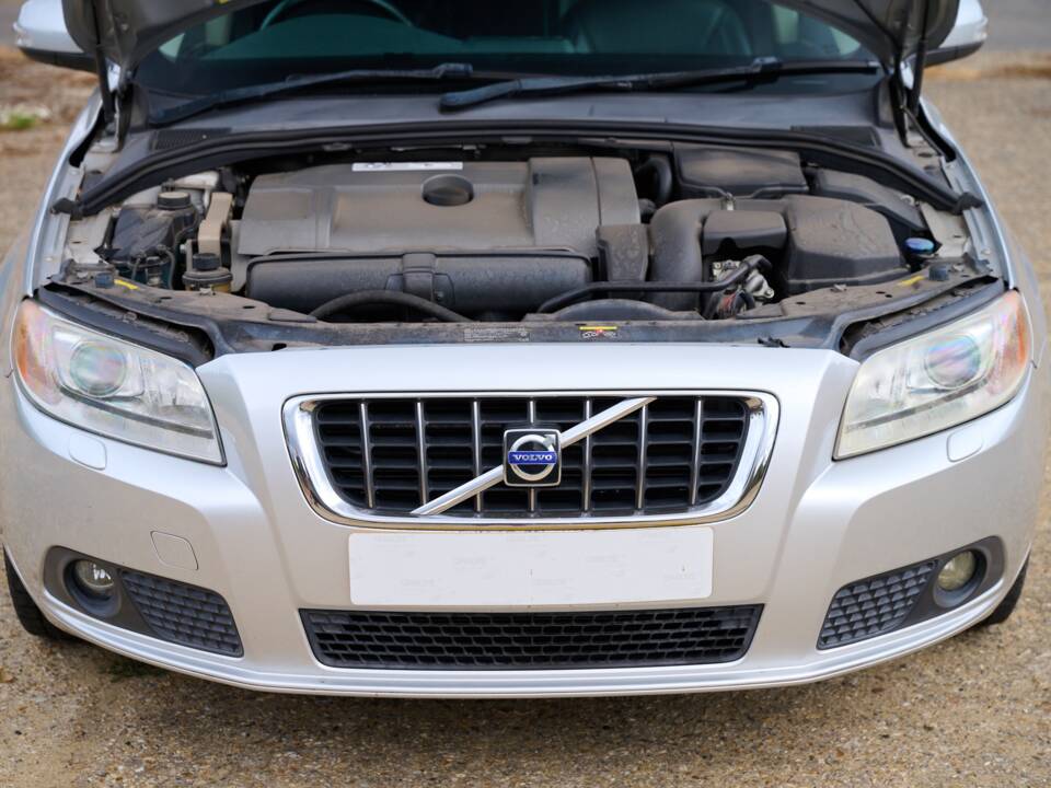 Imagen 50/50 de Volvo V70 AWD (2009)