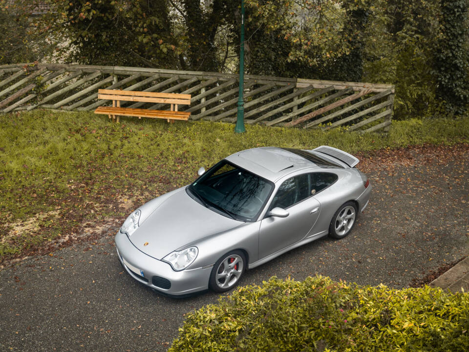 Image 11/14 de Porsche 911 Carrera 4S (2002)