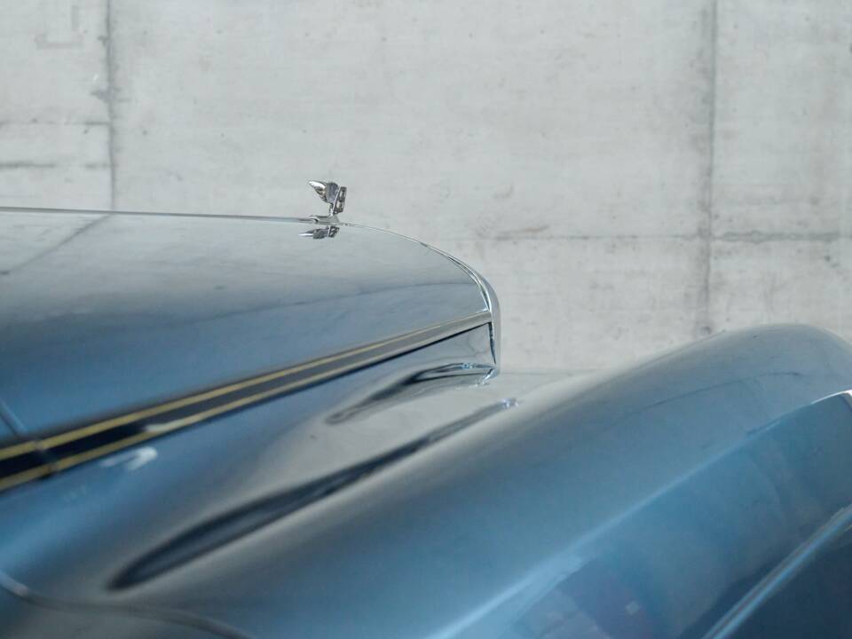 Image 38/50 of Bentley S 3 (1964)