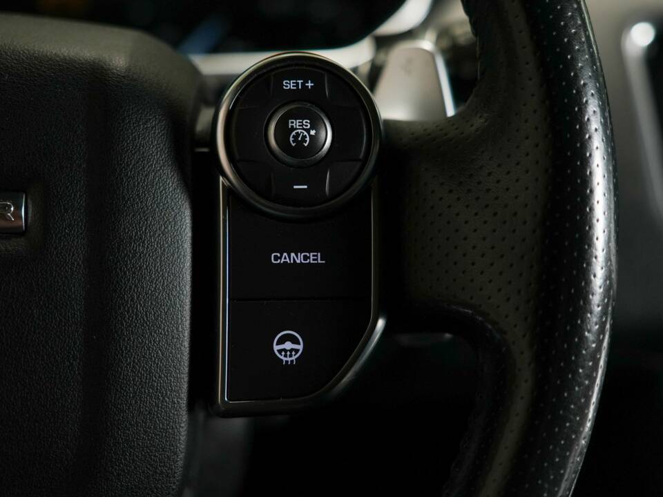 Image 25/50 of Land Rover Range Rover Sport SDV6 (2016)