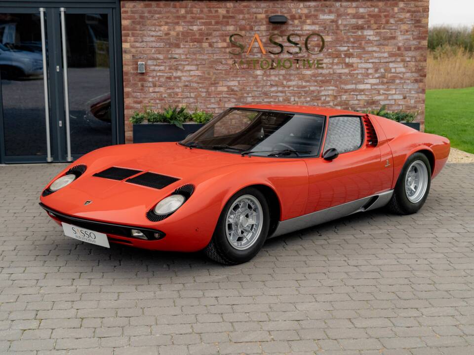 Bild 3/85 von Lamborghini Miura P 400 (1967)