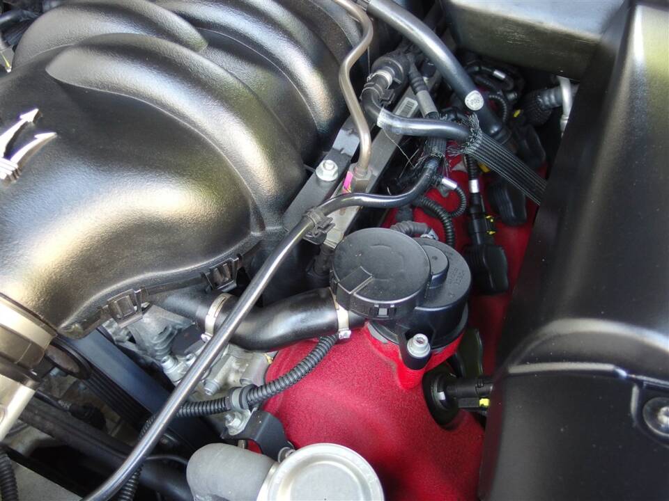 Bild 81/100 von Maserati GranTurismo S (2008)