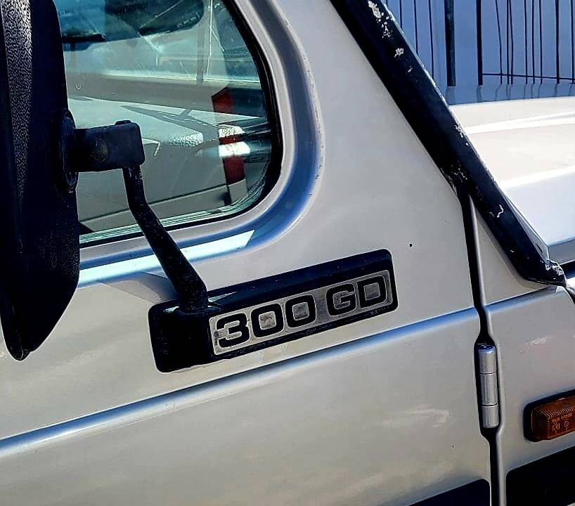 Image 5/18 of Mercedes-Benz 300 GD (SWB) (1987)