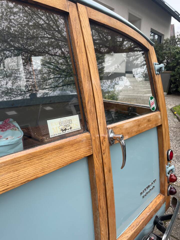 Image 13/15 de Morris Minor 1000 Traveller (1966)