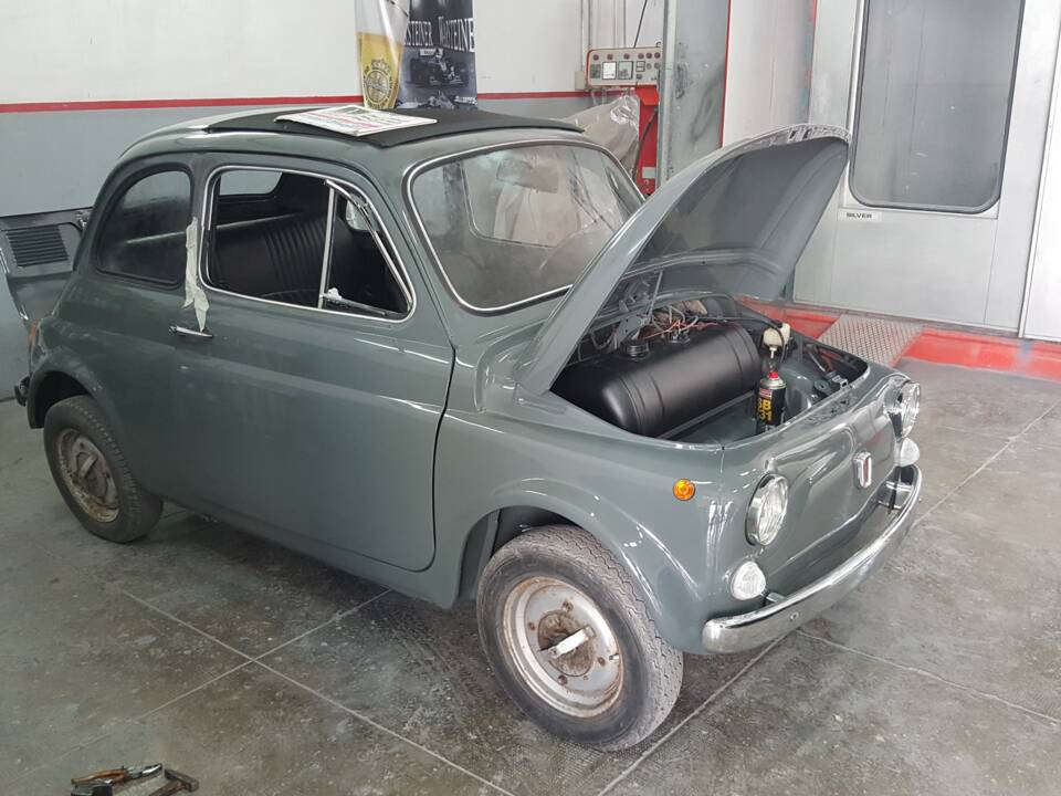 Image 54/54 of FIAT 500 L (1971)