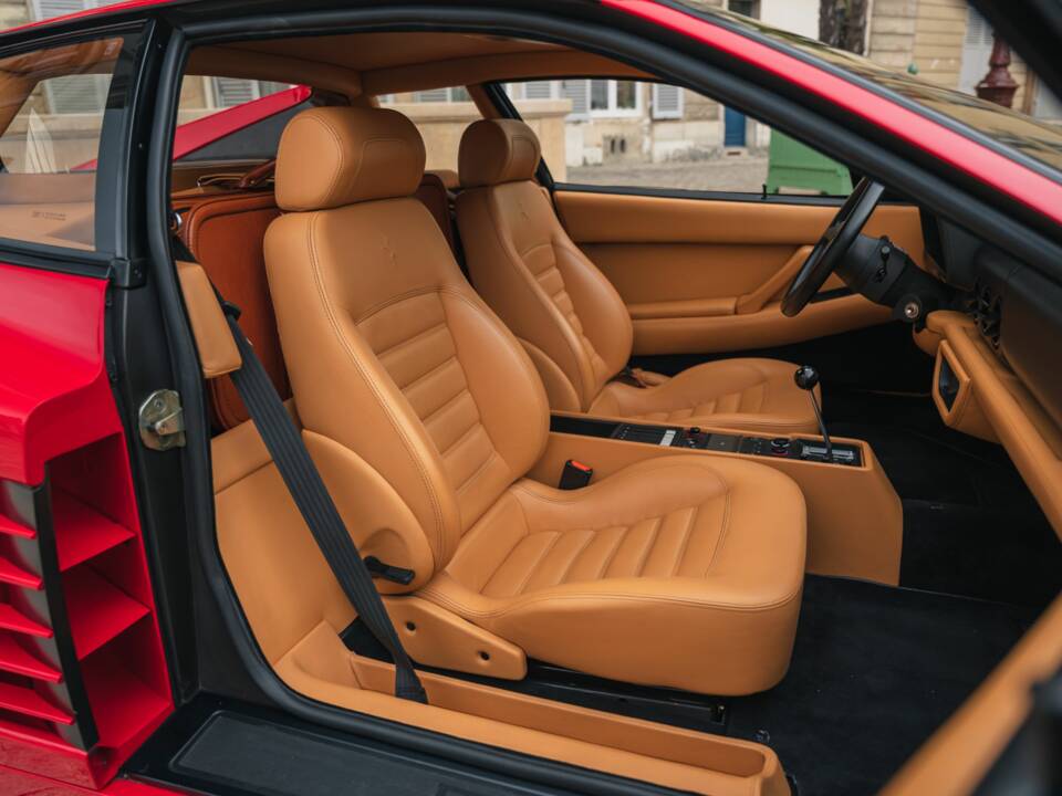 Image 28/46 of Ferrari 512 TR (1994)