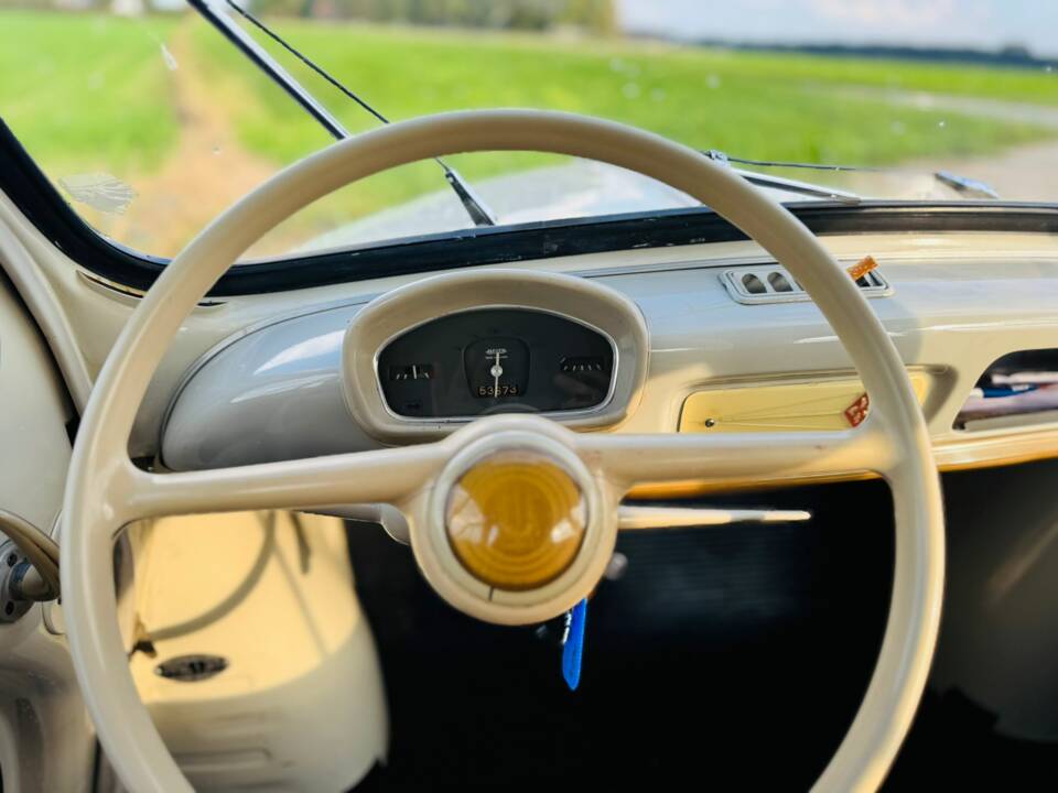 Imagen 20/35 de Renault 4 CV (1956)