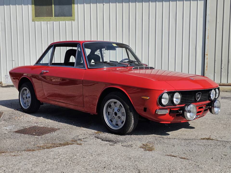 Image 54/56 of Lancia Fulvia 1.3 S (1975)