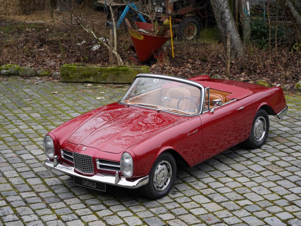 Image 1/17 of Facel Vega Facel III (1964)