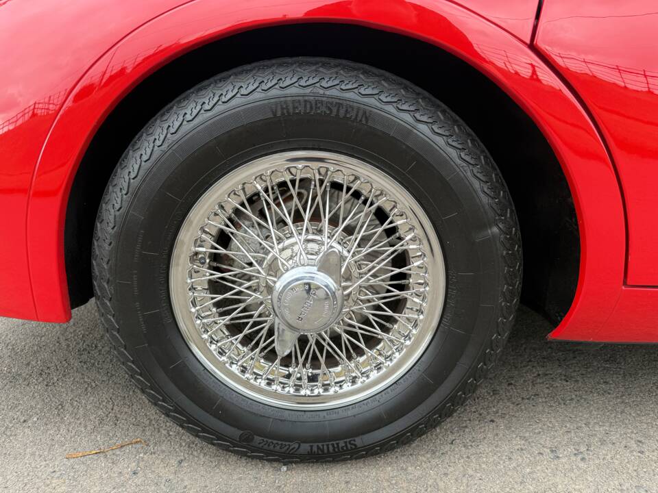 Image 15/36 of Jaguar Mk II 3.8 (1964)