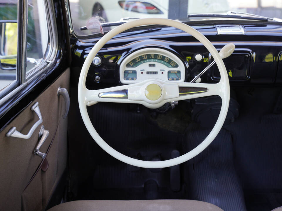 Image 48/50 of Lancia Appia C10 (1954)