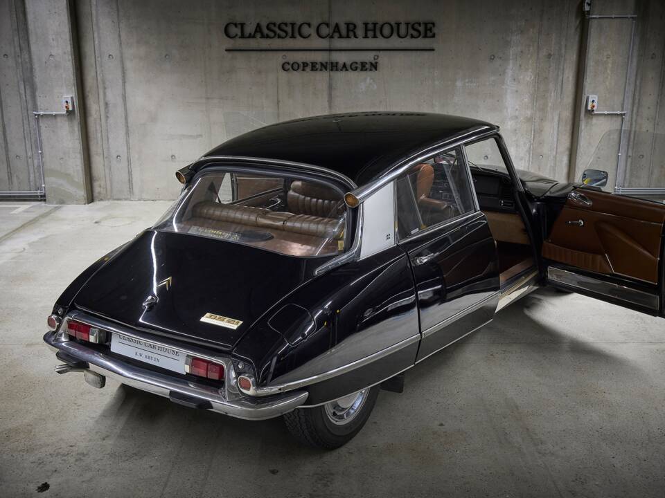 Image 5/98 de Citroën DS 21 Pallas (1971)