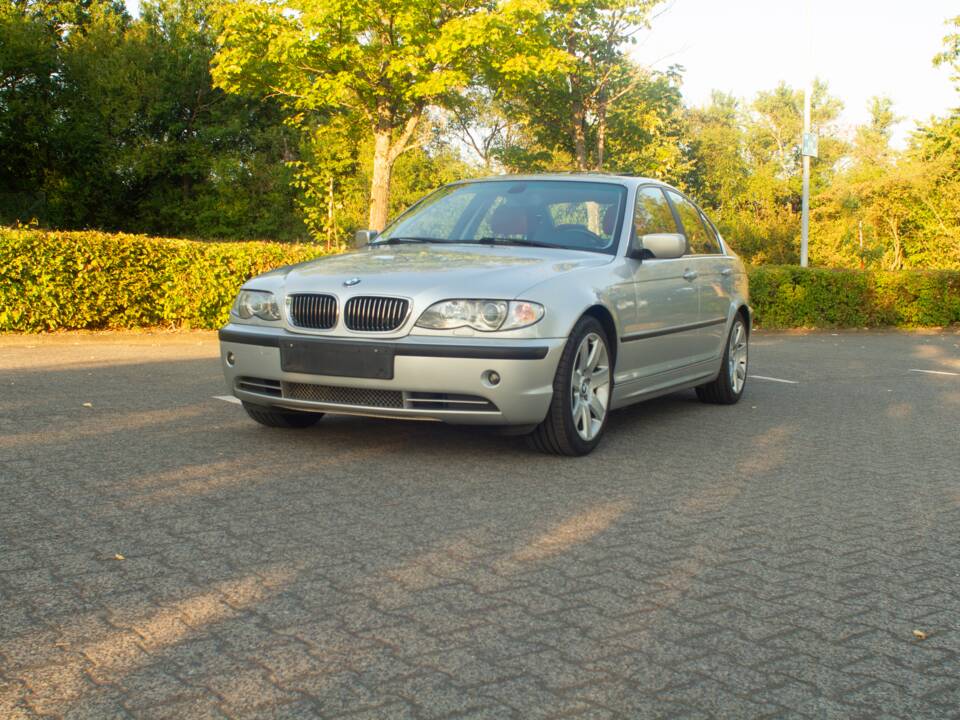 Afbeelding 17/58 van BMW 330i (2002)
