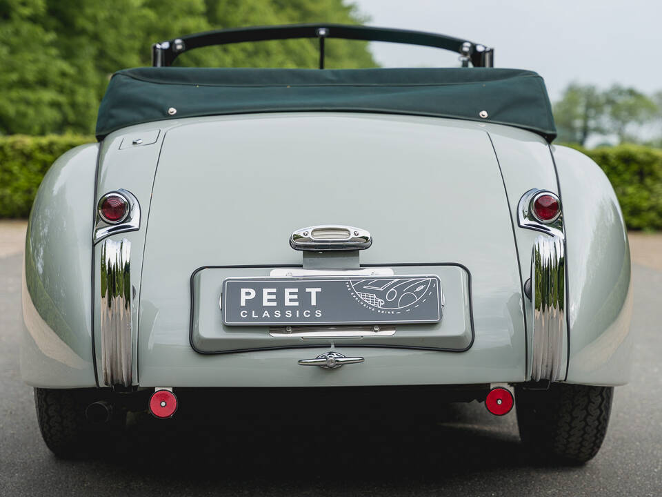 Imagen 42/52 de Jaguar XK 120 DHC (1953)