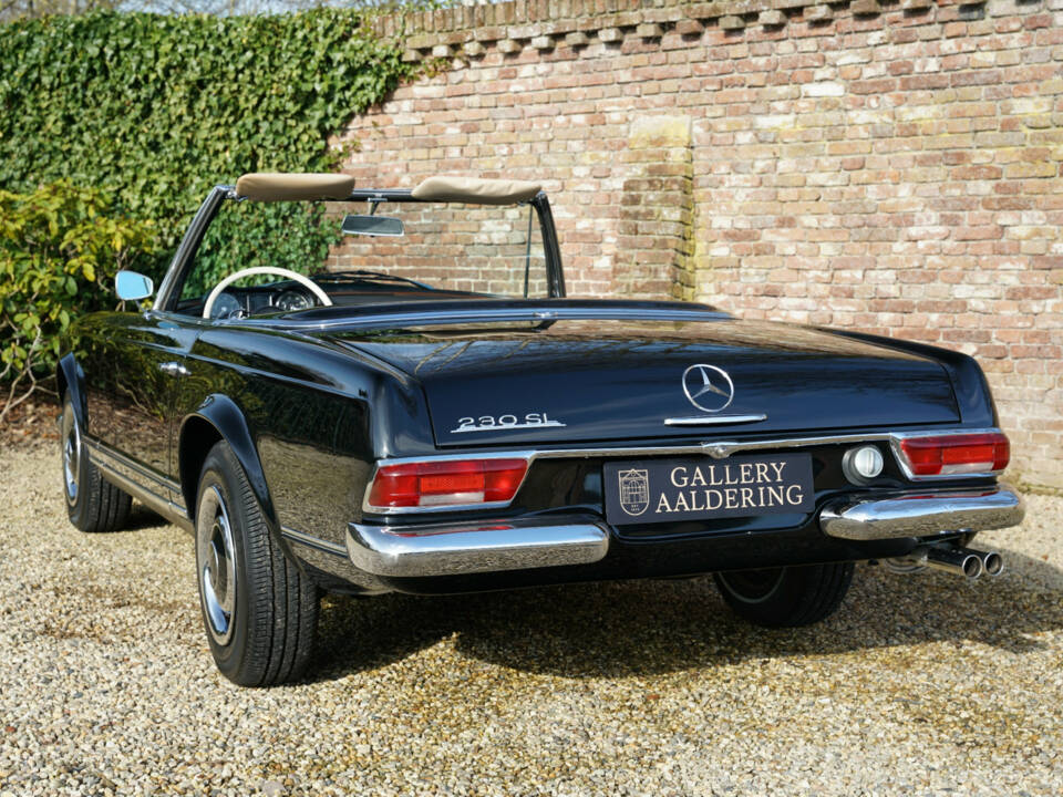 Immagine 11/50 di Mercedes-Benz 230 SL (1966)