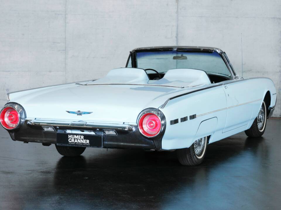 Immagine 21/50 di Ford Thunderbird (1962)
