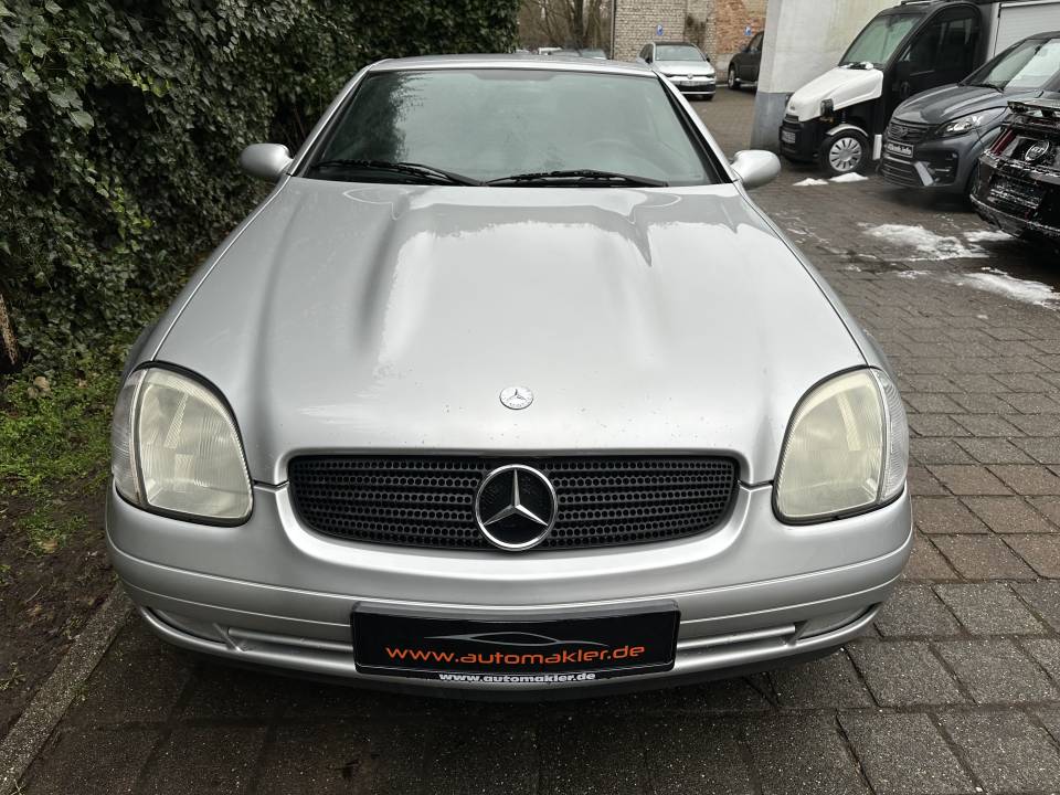 Afbeelding 18/22 van Mercedes-Benz SLK 200 (1998)