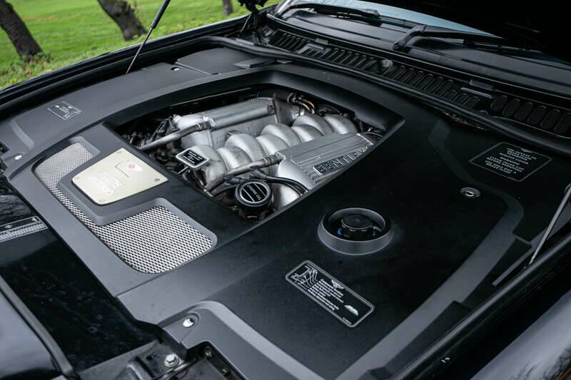 Image 19/50 of Bentley Arnage R (2006)