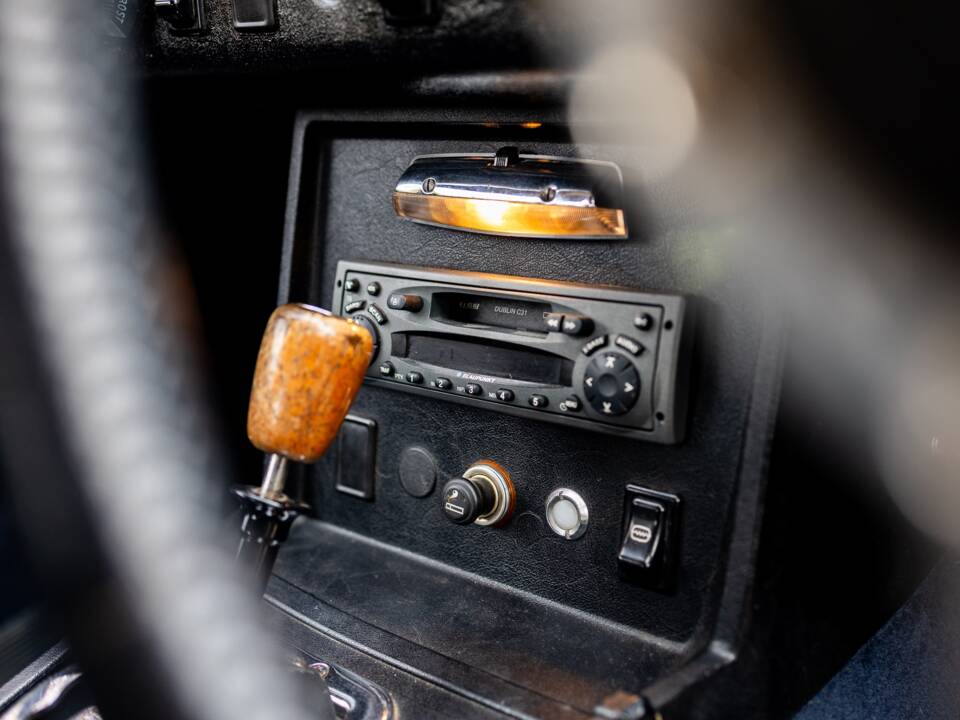 Image 23/39 de MG MGB GT (1972)