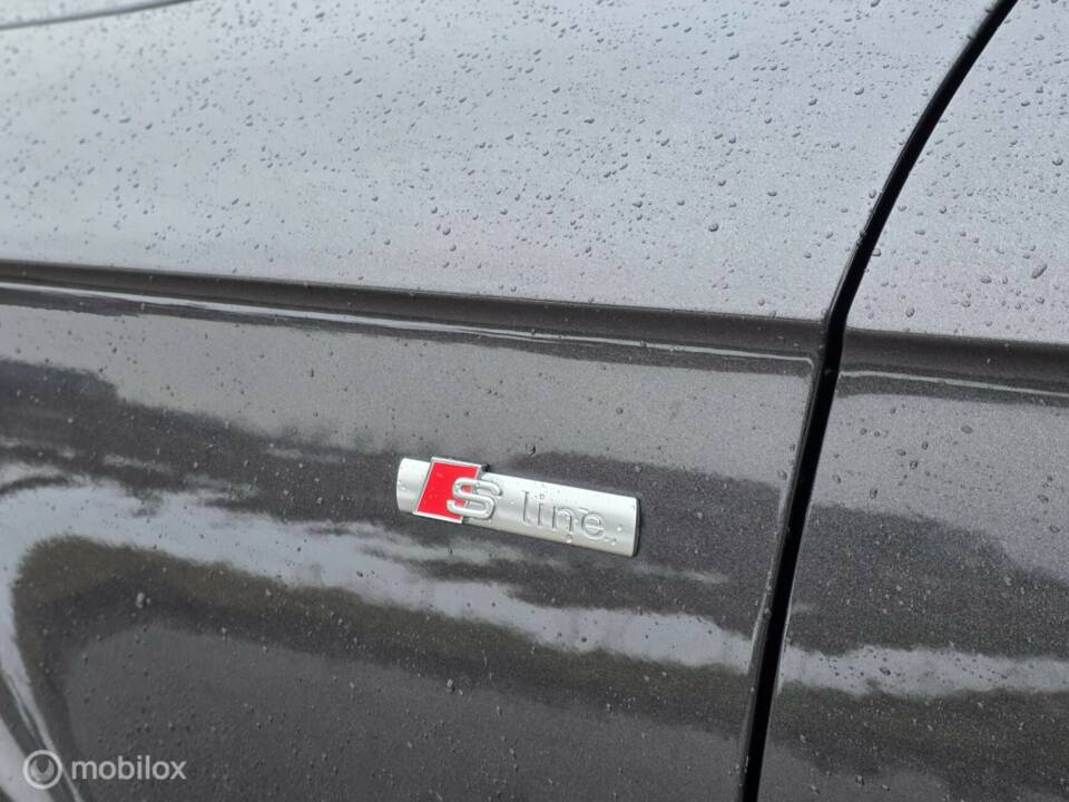 Image 16/50 of Audi Q7 4.2 FSI quattro (2006)