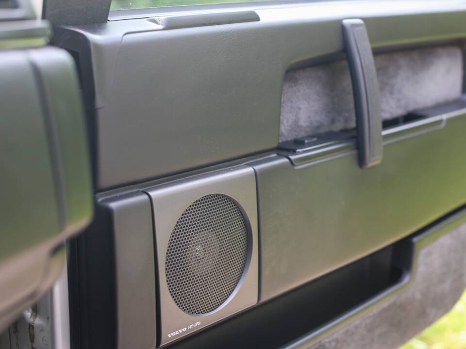 Bild 14/16 von Volvo 760 GLE (1986)