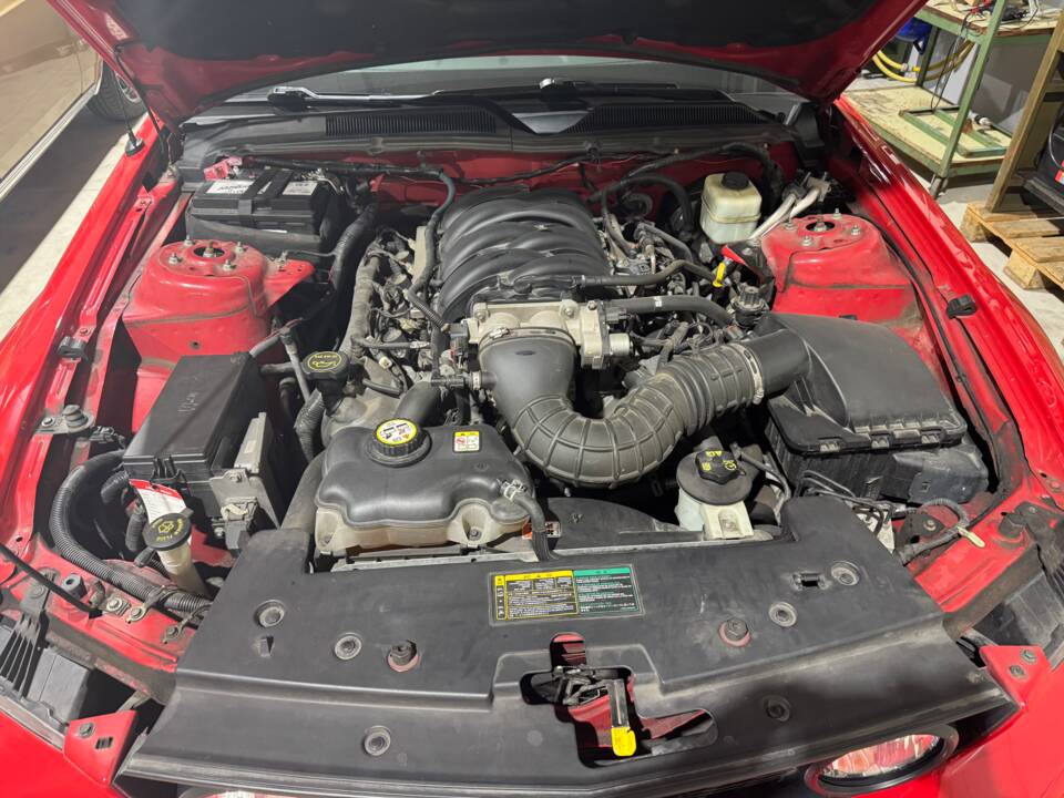 Bild 20/20 von Ford Mustang GT (2006)