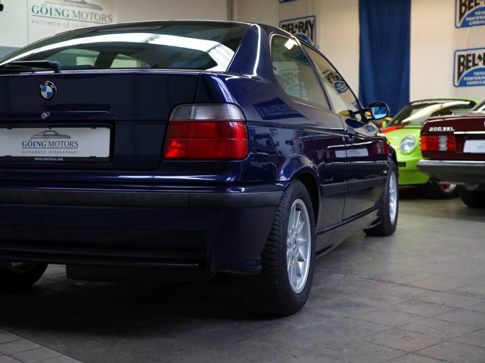 Image 12/33 of BMW 323ti Compact (1999)