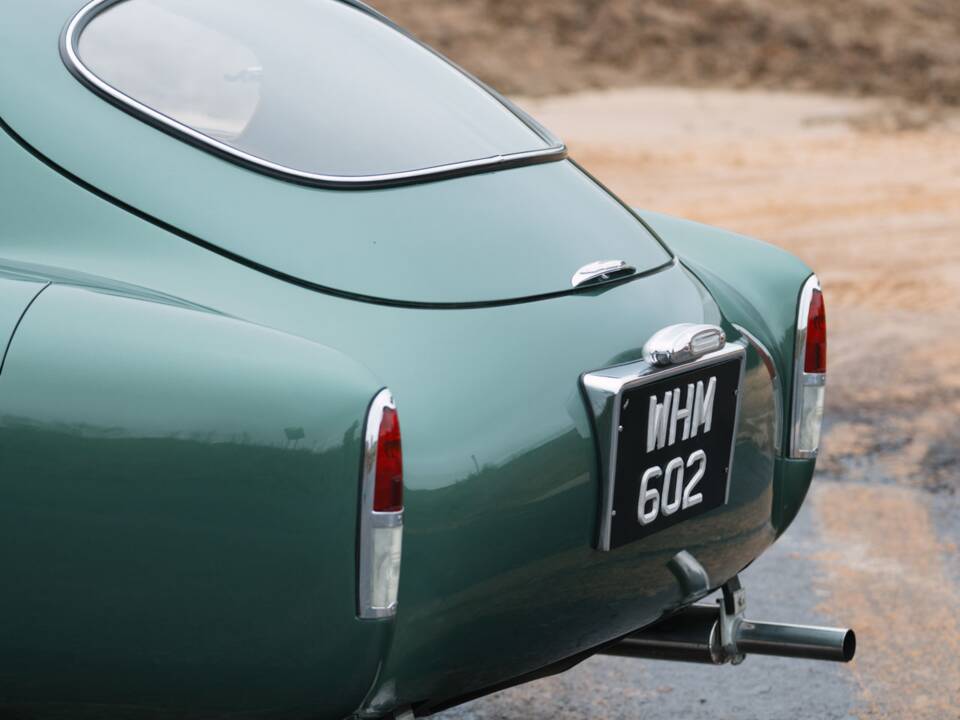 Image 10/31 of Aston Martin DB 2/4 Mk III (1958)