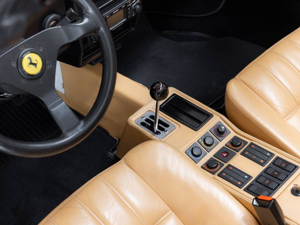 Bild 12/40 von Ferrari 328 GTS (1986)