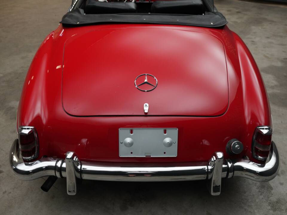 Image 3/7 of Mercedes-Benz 190 SL (1955)