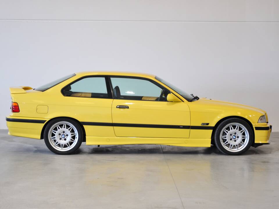 Image 30/31 of BMW M3 (1994)